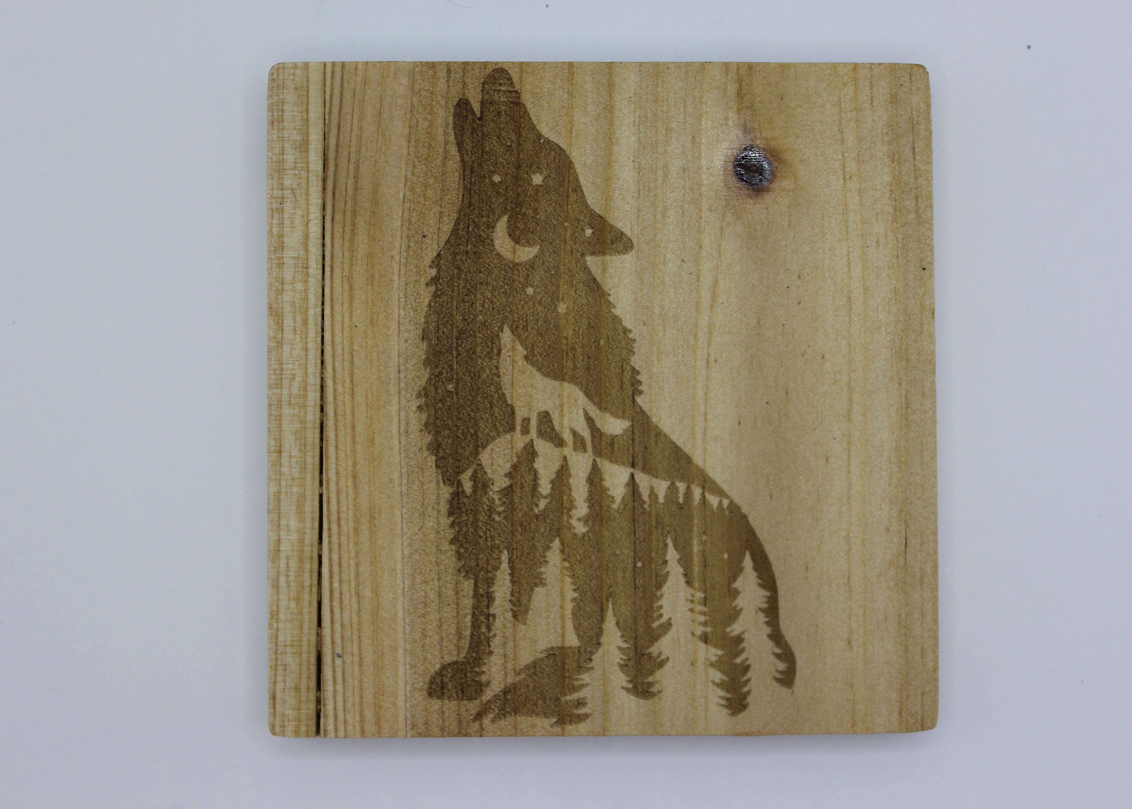 wood coaster howling wolf